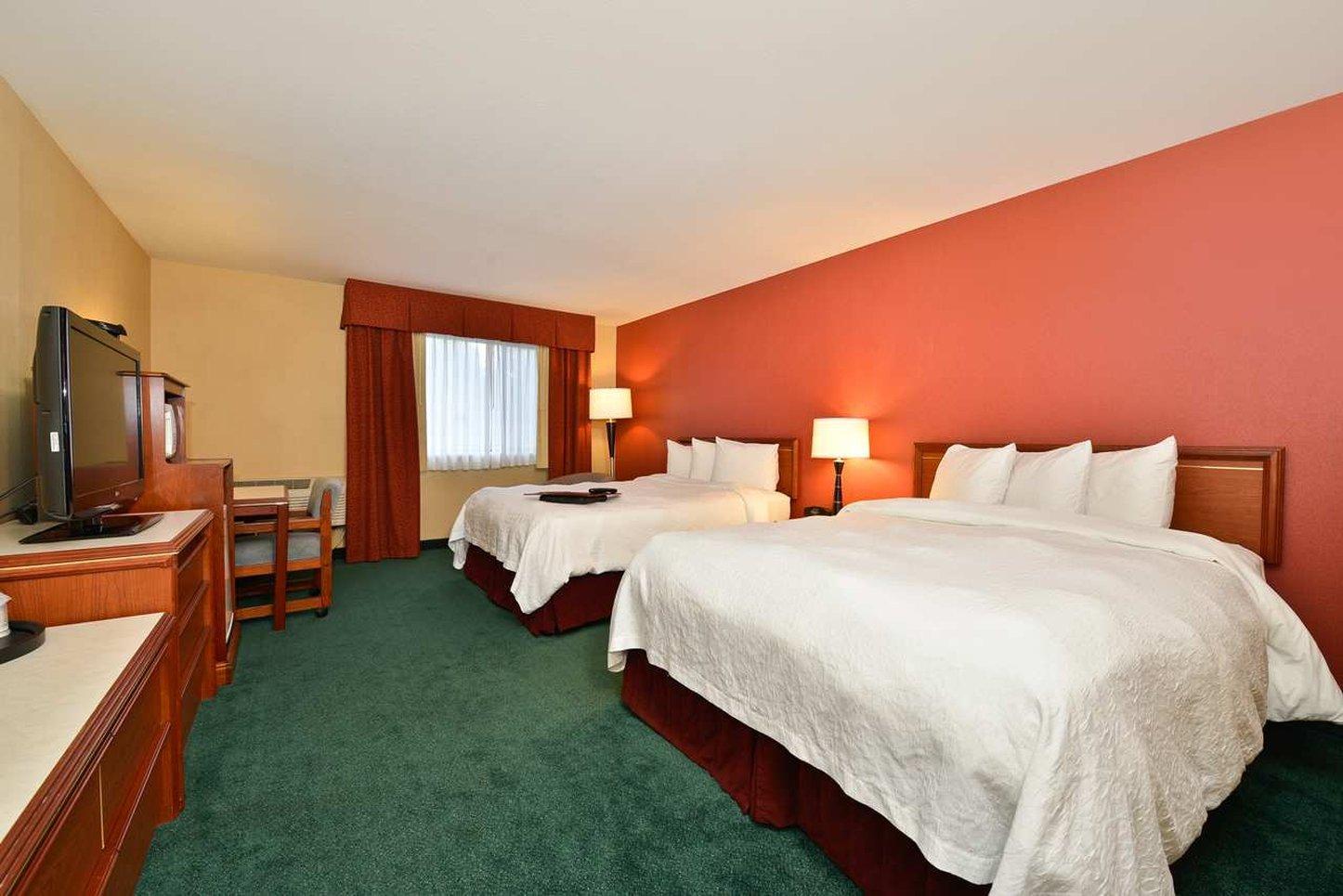 Hampton Airport Hotel